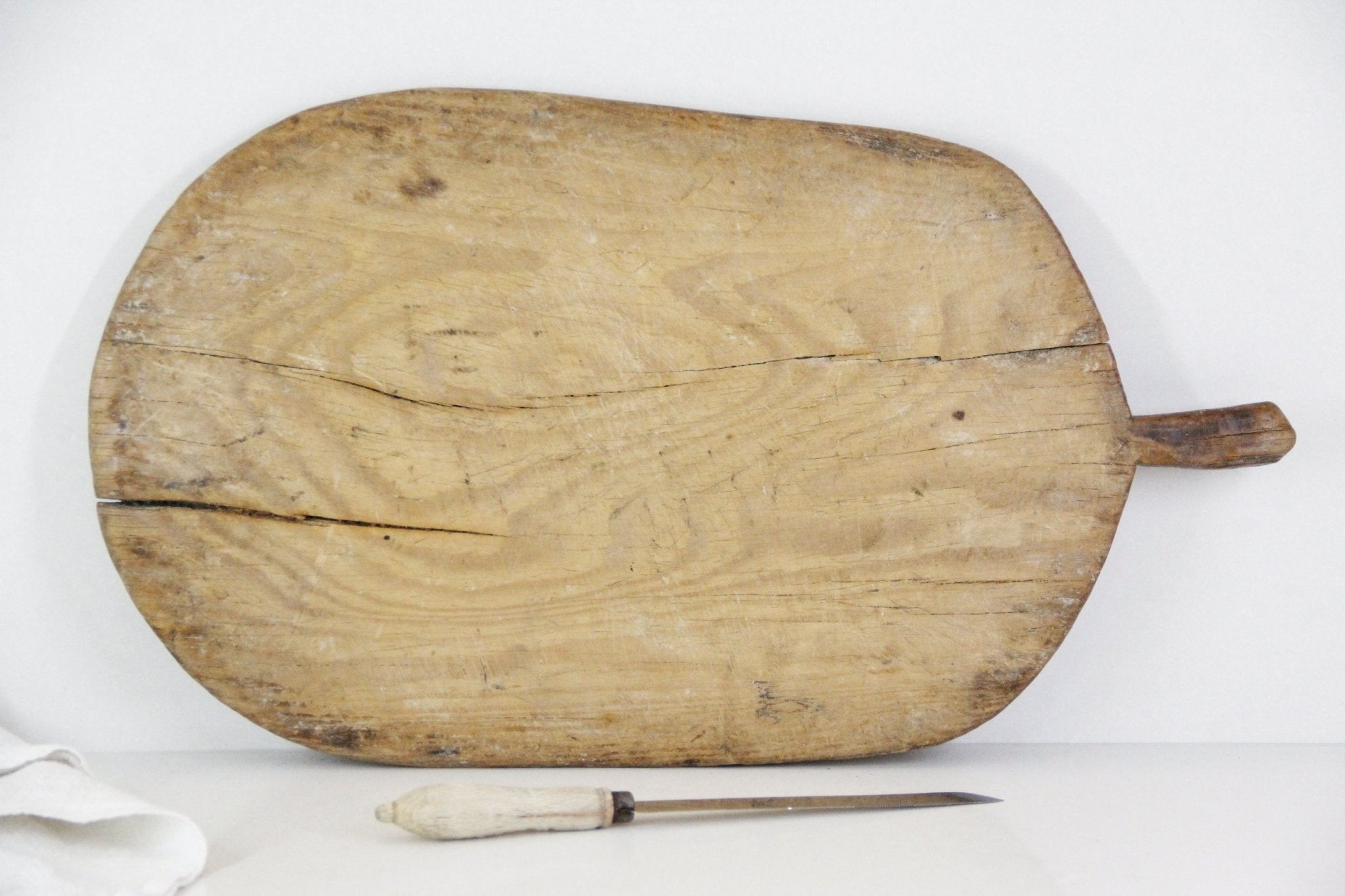 Antique Large Bread Board | European - Debra Hall Lifestyle