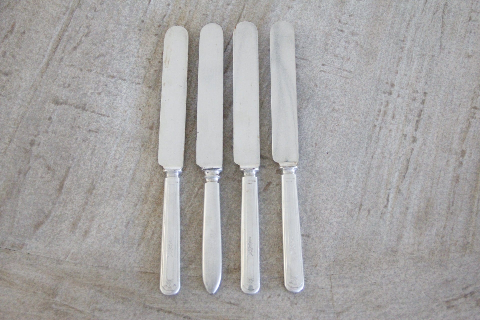 Antique Silver Plated Blunt Table Knife | Flatware 4 Mixed Pcs - Debra Hall Lifestyle