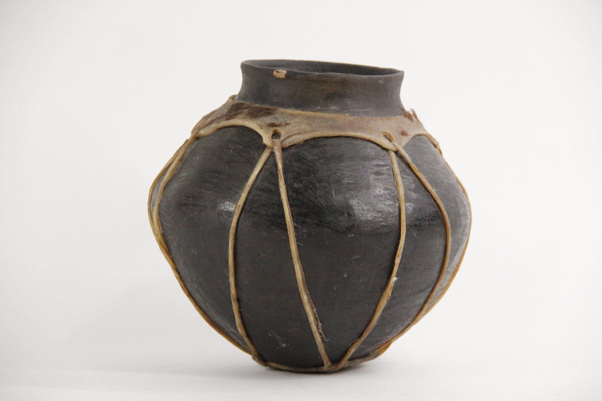 Vintage Native American Indian Tarahumara Pottery | Vessel - Debra Hall Lifestyle